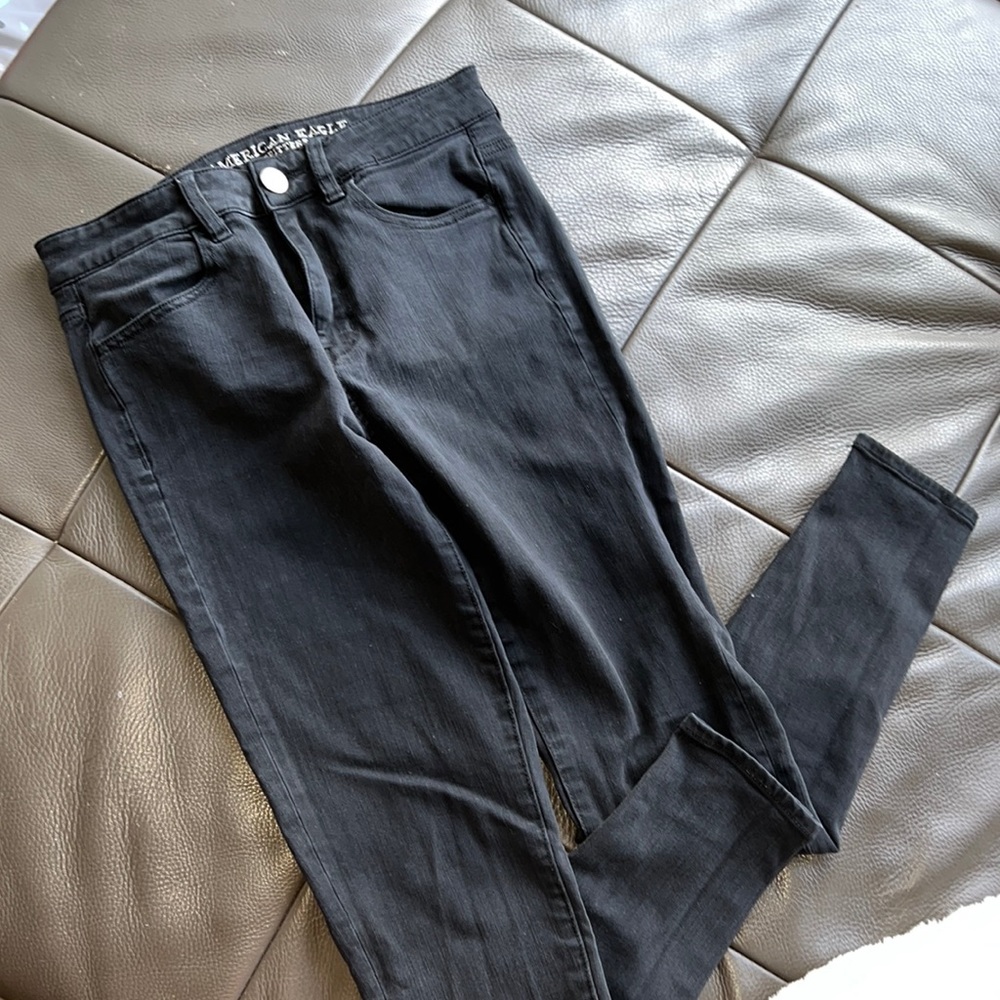 Size 2 Super Stretch AE Jeans